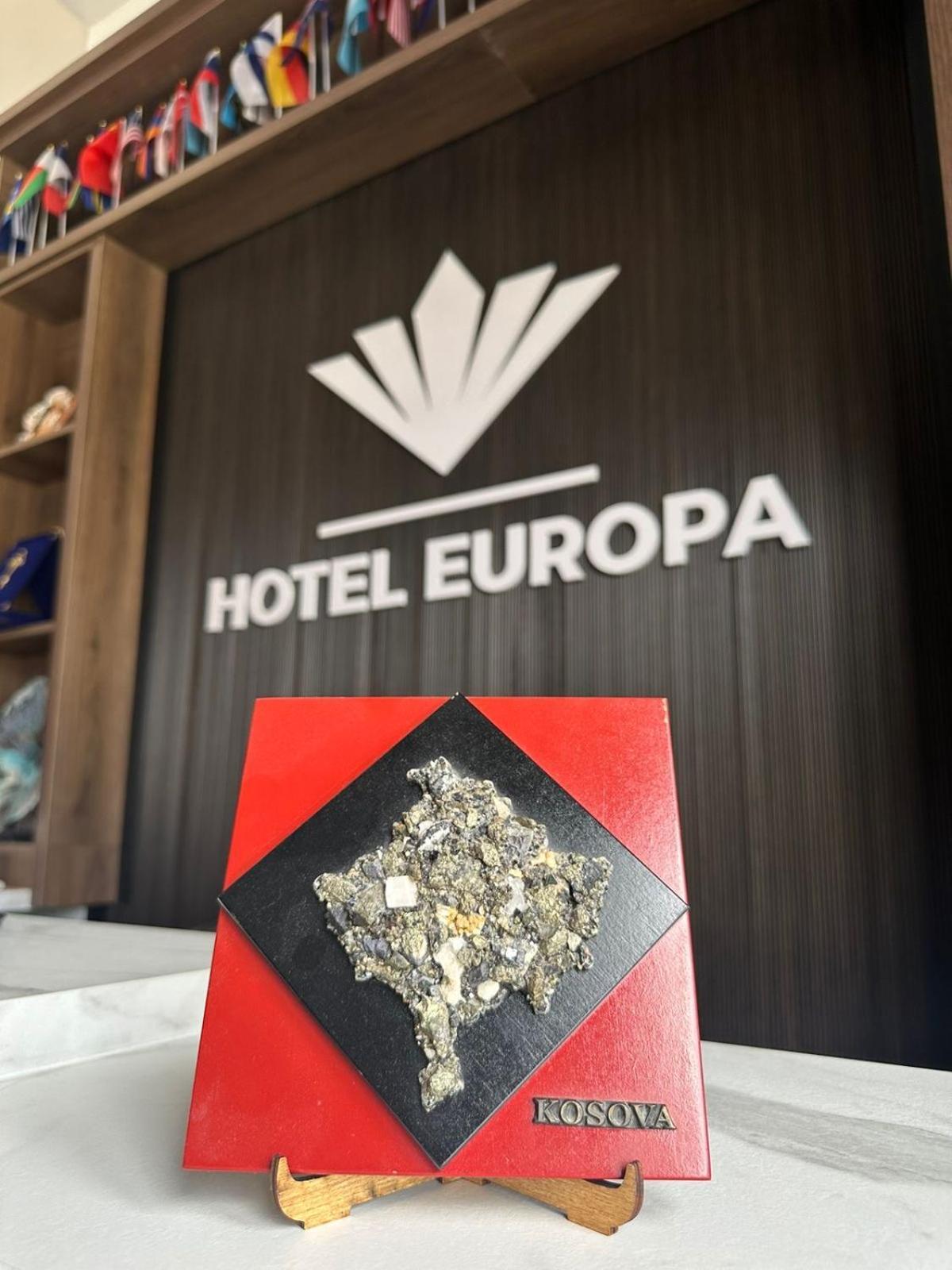 Hotel Europa Prishtina Приштина Экстерьер фото